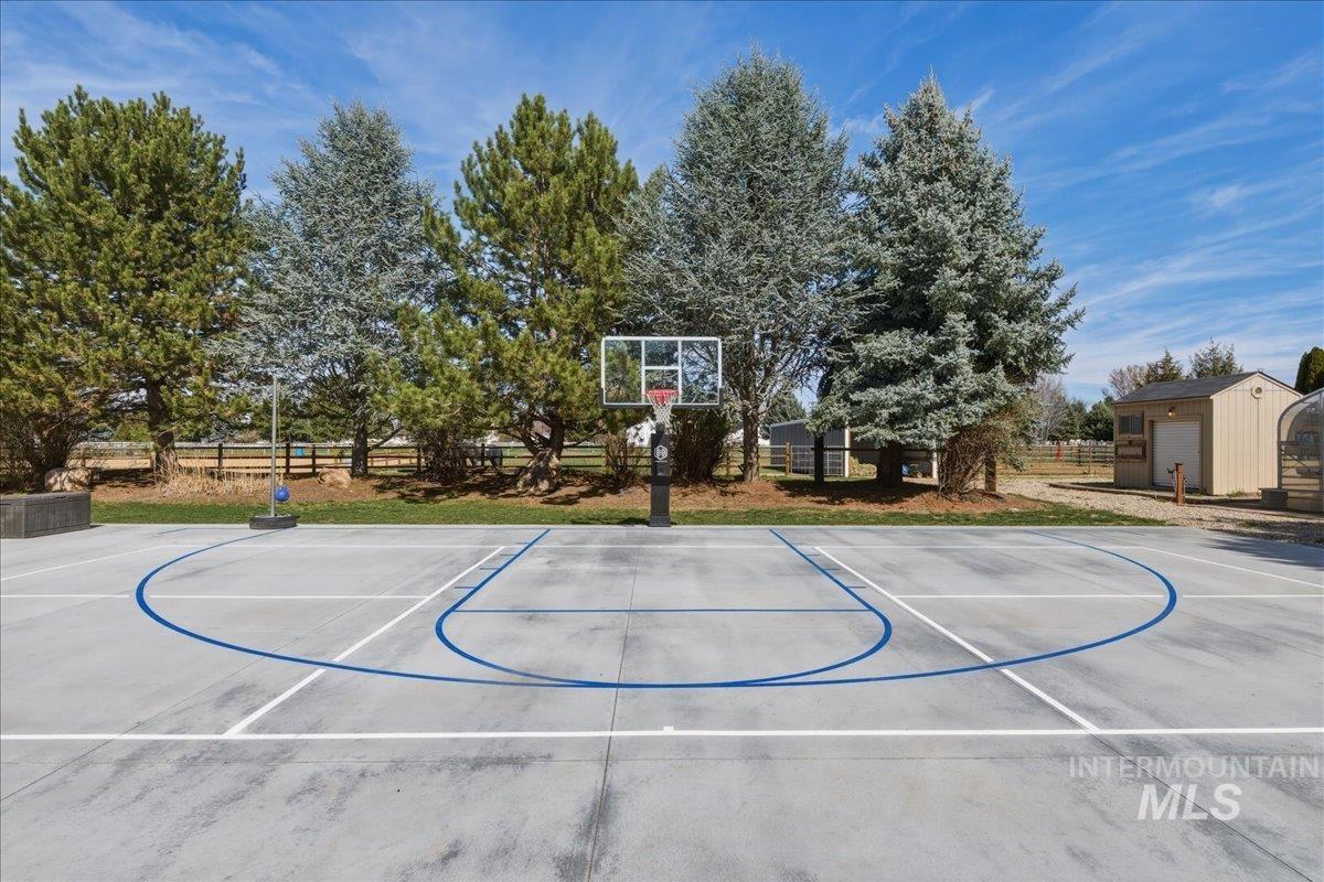 264 W Rush Ct, Eagle, Idaho 83616, 6 Bedrooms, 3.5 Bathrooms, Residential For Sale, Price $1,695,000, 98979414