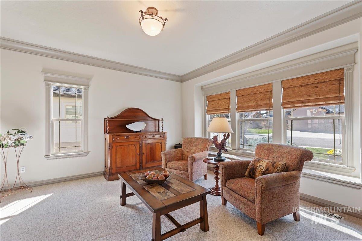 1104 W Colchester Drive, Eagle, Idaho 83616, 4 Bedrooms, 3 Bathrooms, Residential For Sale, Price $1,075,000,MLS 98979415