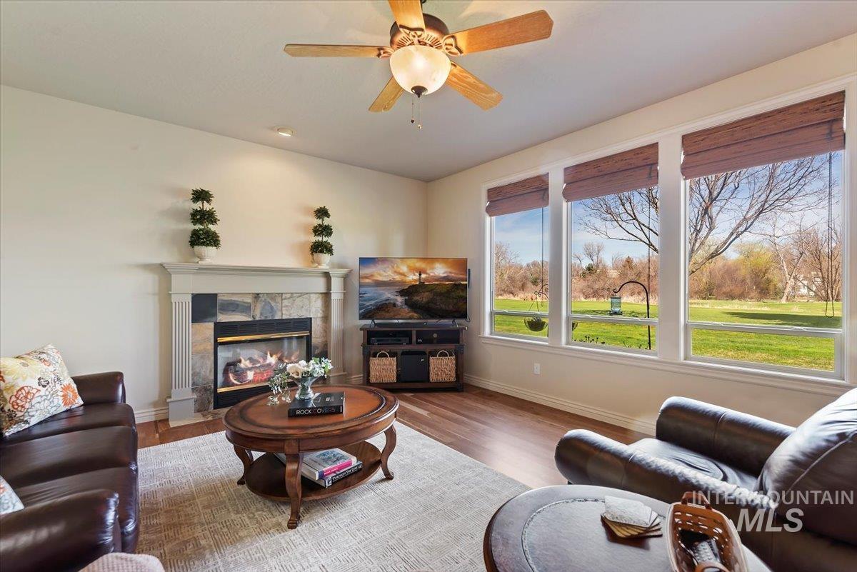 1104 W Colchester Drive, Eagle, Idaho 83616, 4 Bedrooms, 3 Bathrooms, Residential For Sale, Price $1,075,000,MLS 98979415