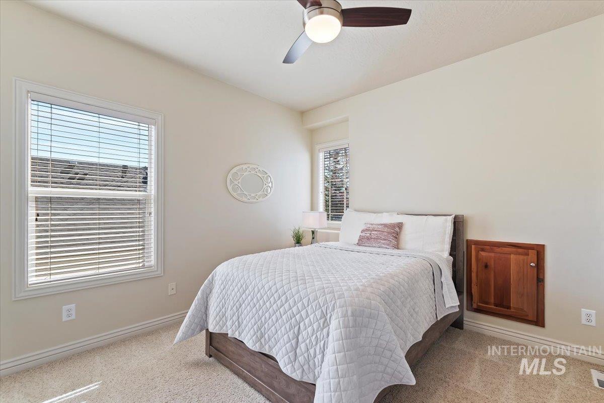 1104 W Colchester Drive, Eagle, Idaho 83616, 4 Bedrooms, 3 Bathrooms, Residential For Sale, Price $1,075,000,MLS 98979415