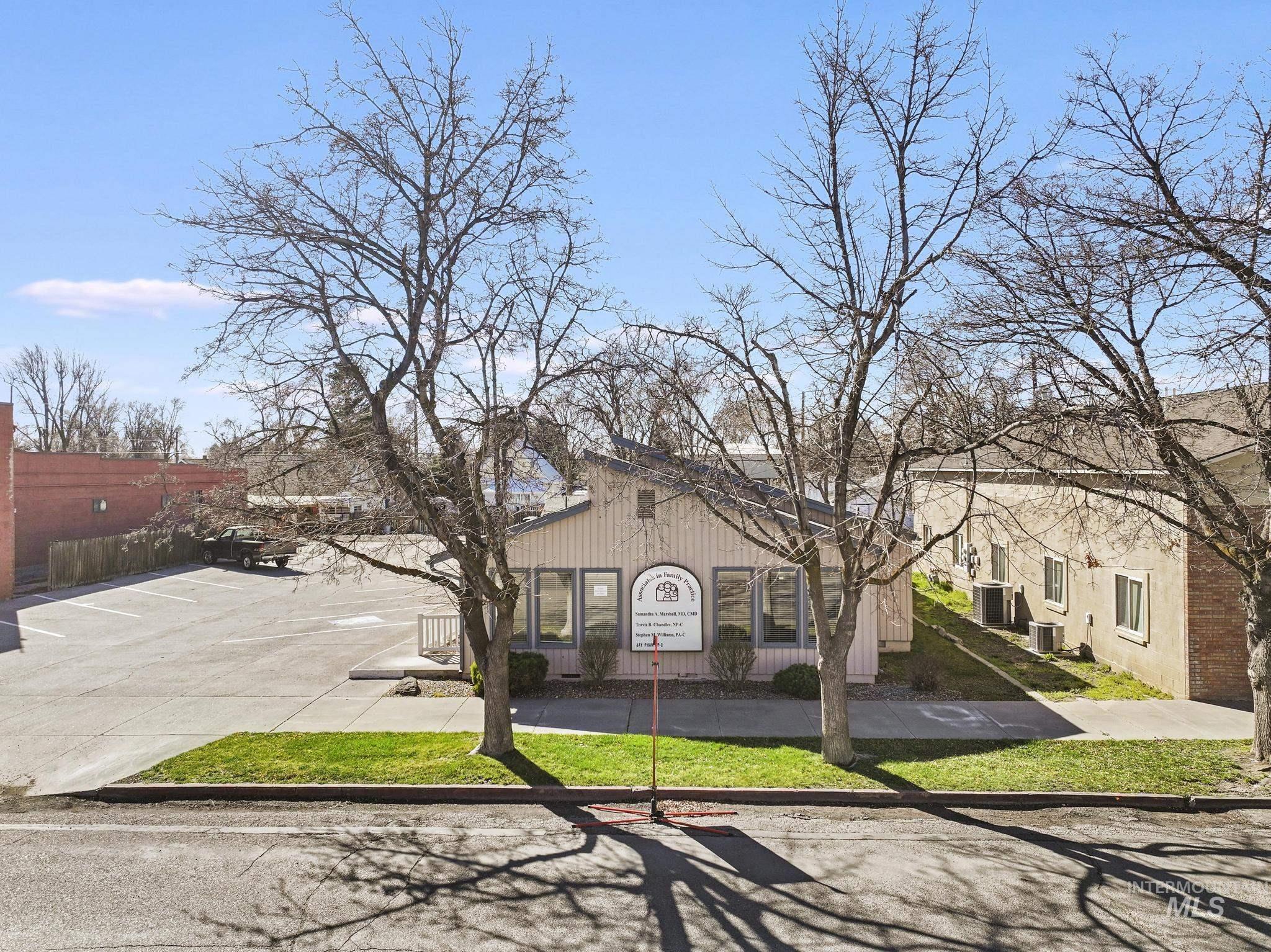 425 Idaho St., Gooding, Idaho 83332, Business/Commercial For Sale, Price $495,000,MLS 98979416