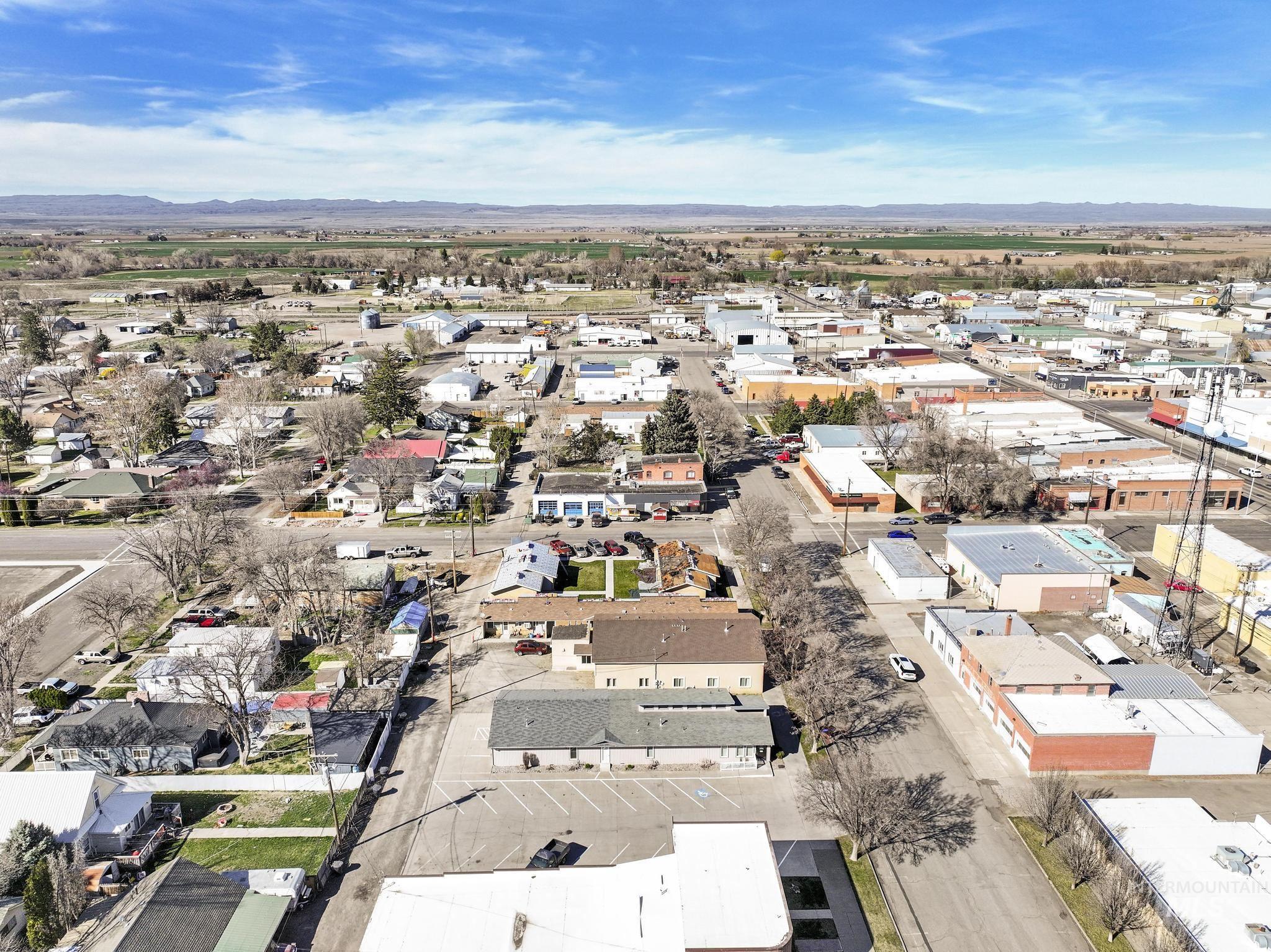 425 Idaho St., Gooding, Idaho 83332, Business/Commercial For Sale, Price $495,000,MLS 98979416