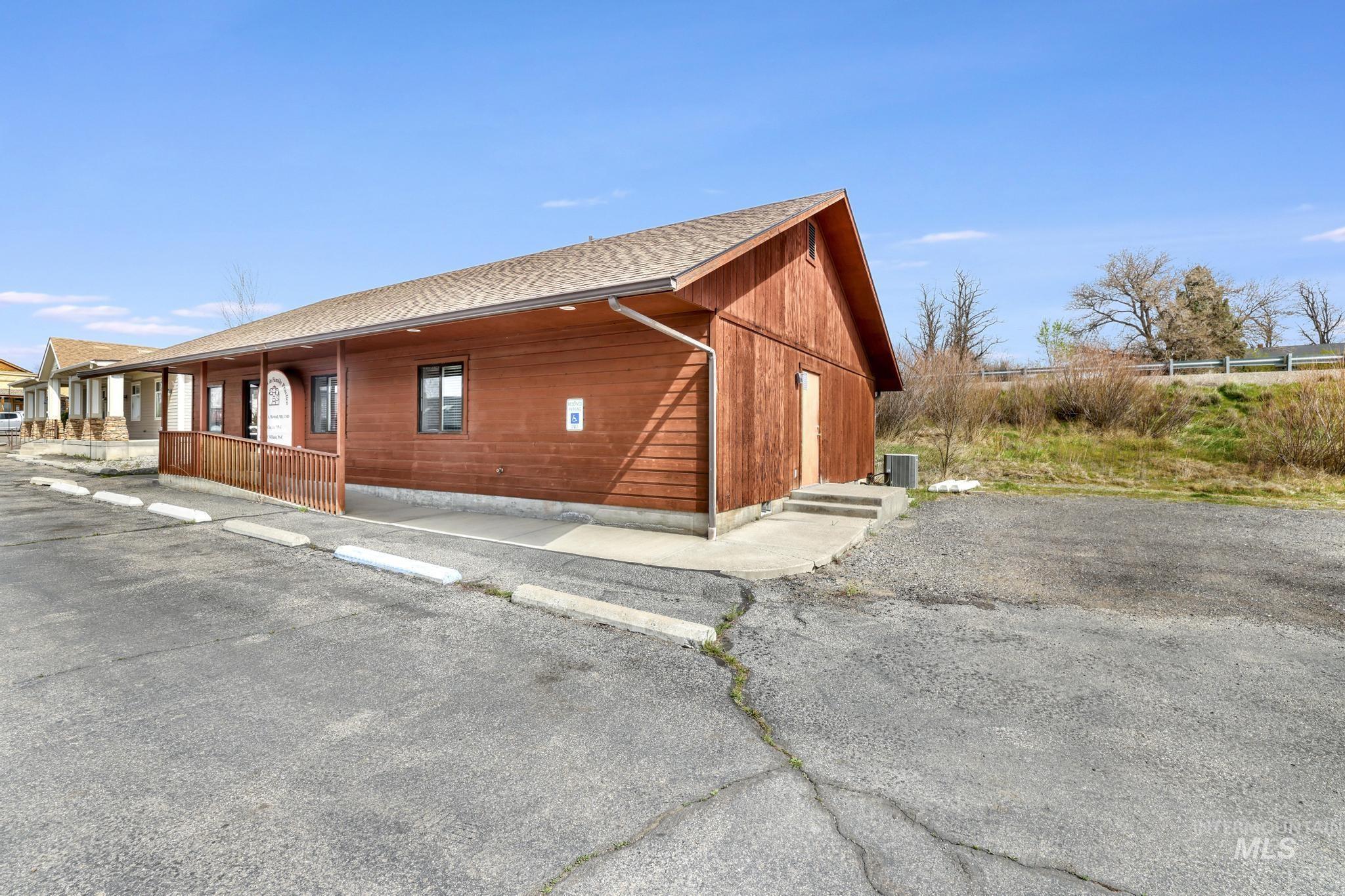 640 Frog's Landing, Hagerman, Idaho 83332, Business/Commercial For Sale, Price $395,000,MLS 98979418