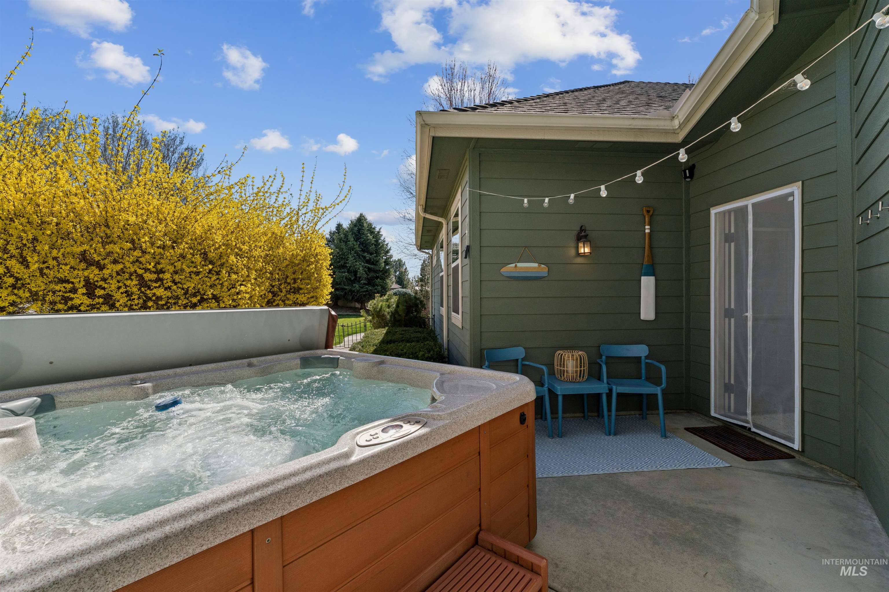 4587 W Clear Field, Eagle, Idaho 83616, 5 Bedrooms, 3.5 Bathrooms, Residential For Sale, Price $1,200,000, 98979421