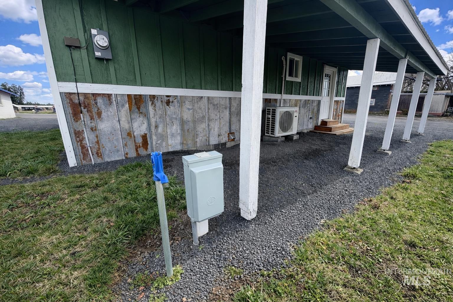 205 N Main St, Weippe, Idaho 83553, Business/Commercial For Sale, Price $169,900,MLS 98979422