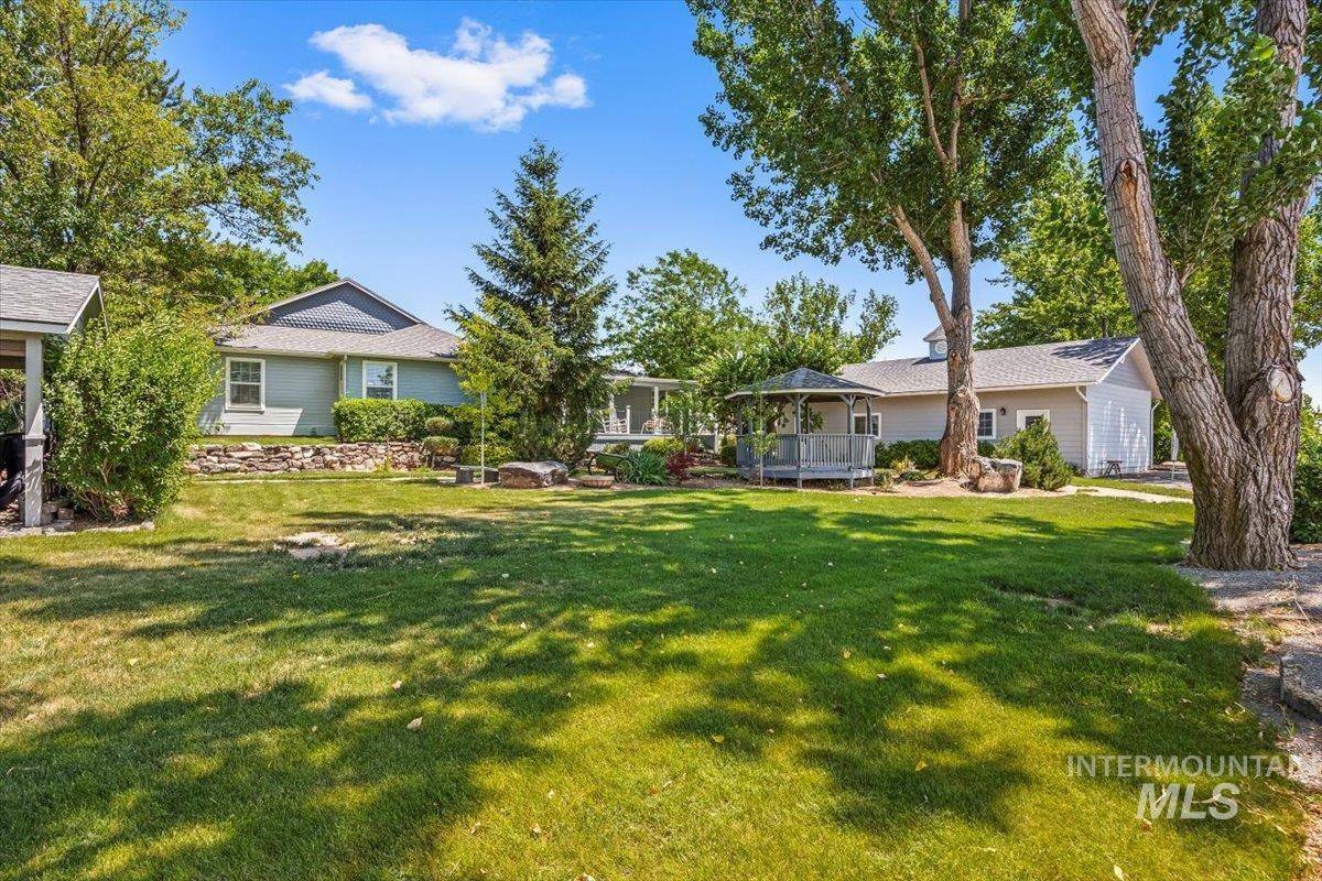 7425 Robinson Rd, Kuna, Idaho 83634, 8 Bedrooms, 5 Bathrooms, Residential For Sale, Price $1,299,000, 98979424