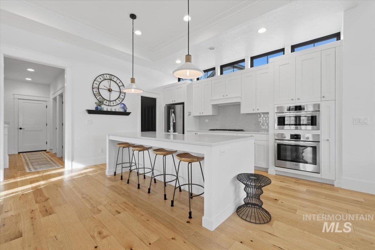 3873 W Hidden Springs Dr, Boise, Idaho 83714, 3 Bedrooms, 2.5 Bathrooms, Residential For Sale, Price $769,900,MLS 98979426