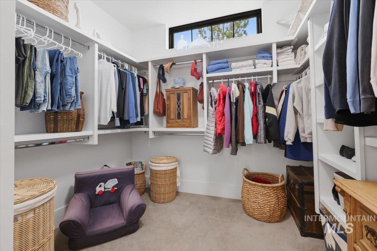 3873 W Hidden Springs Dr, Boise, Idaho 83714, 3 Bedrooms, 2.5 Bathrooms, Residential For Sale, Price $769,900,MLS 98979426