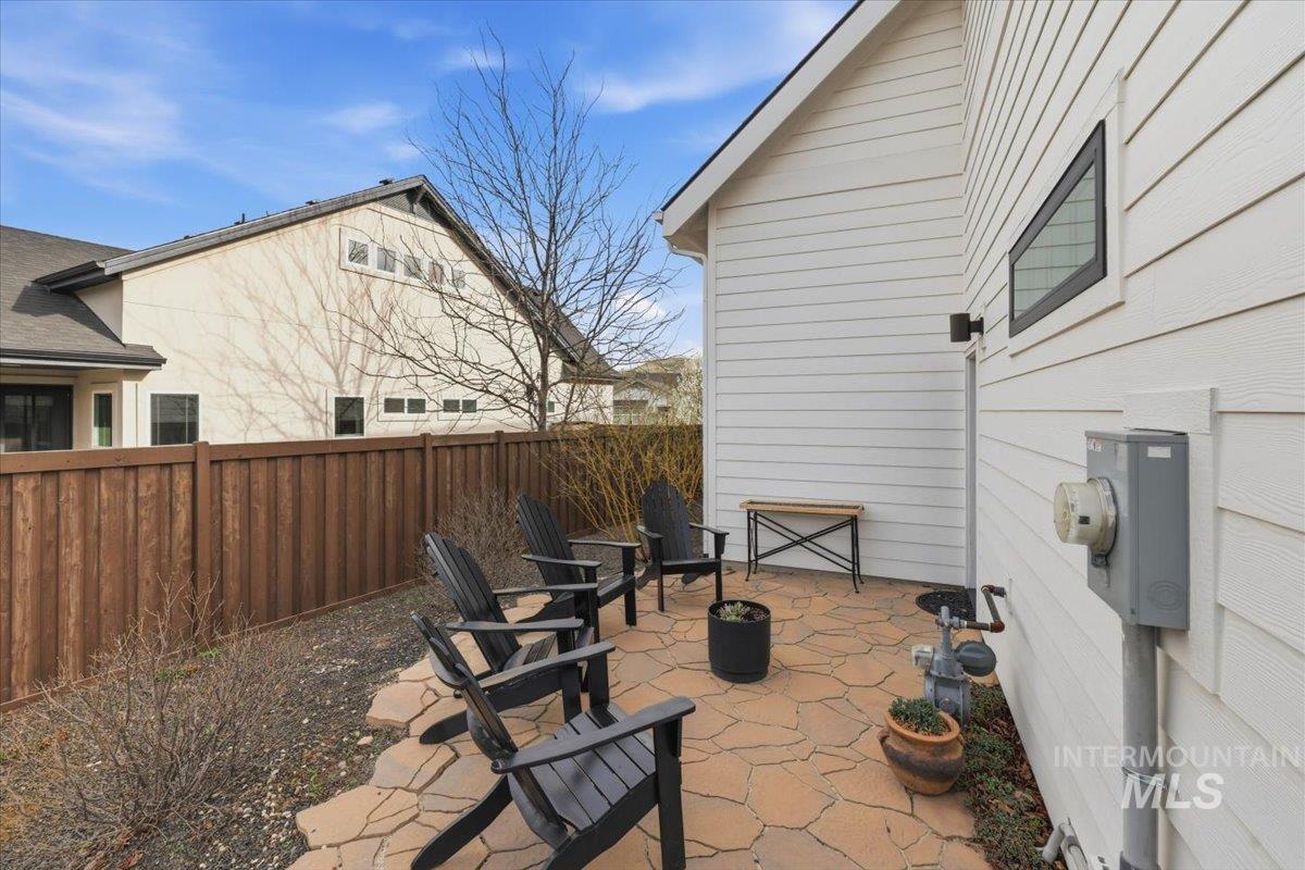 3873 W Hidden Springs Dr, Boise, Idaho 83714, 3 Bedrooms, 2.5 Bathrooms, Residential For Sale, Price $769,900,MLS 98979426