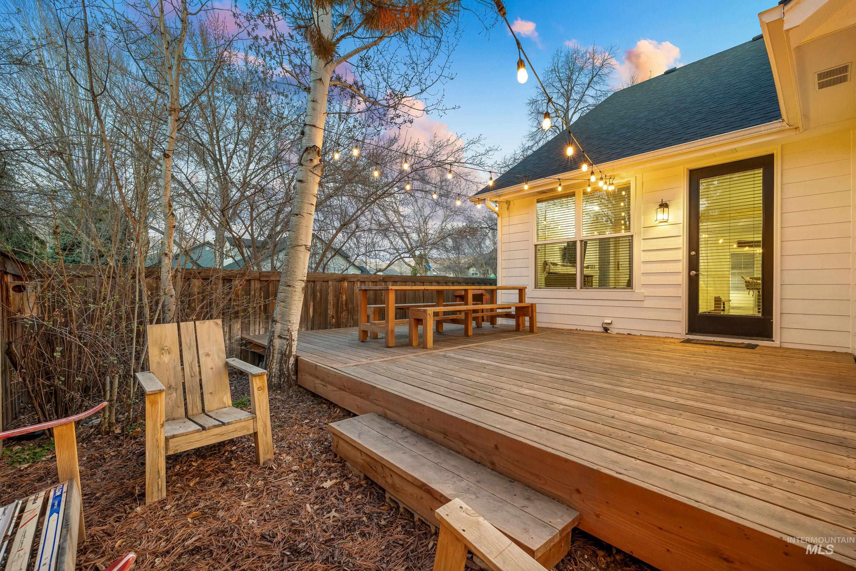 6286 E Gateway Ct, Boise, Idaho 83716, 4 Bedrooms, 3 Bathrooms, Residential For Sale, Price $724,900,MLS 98979431