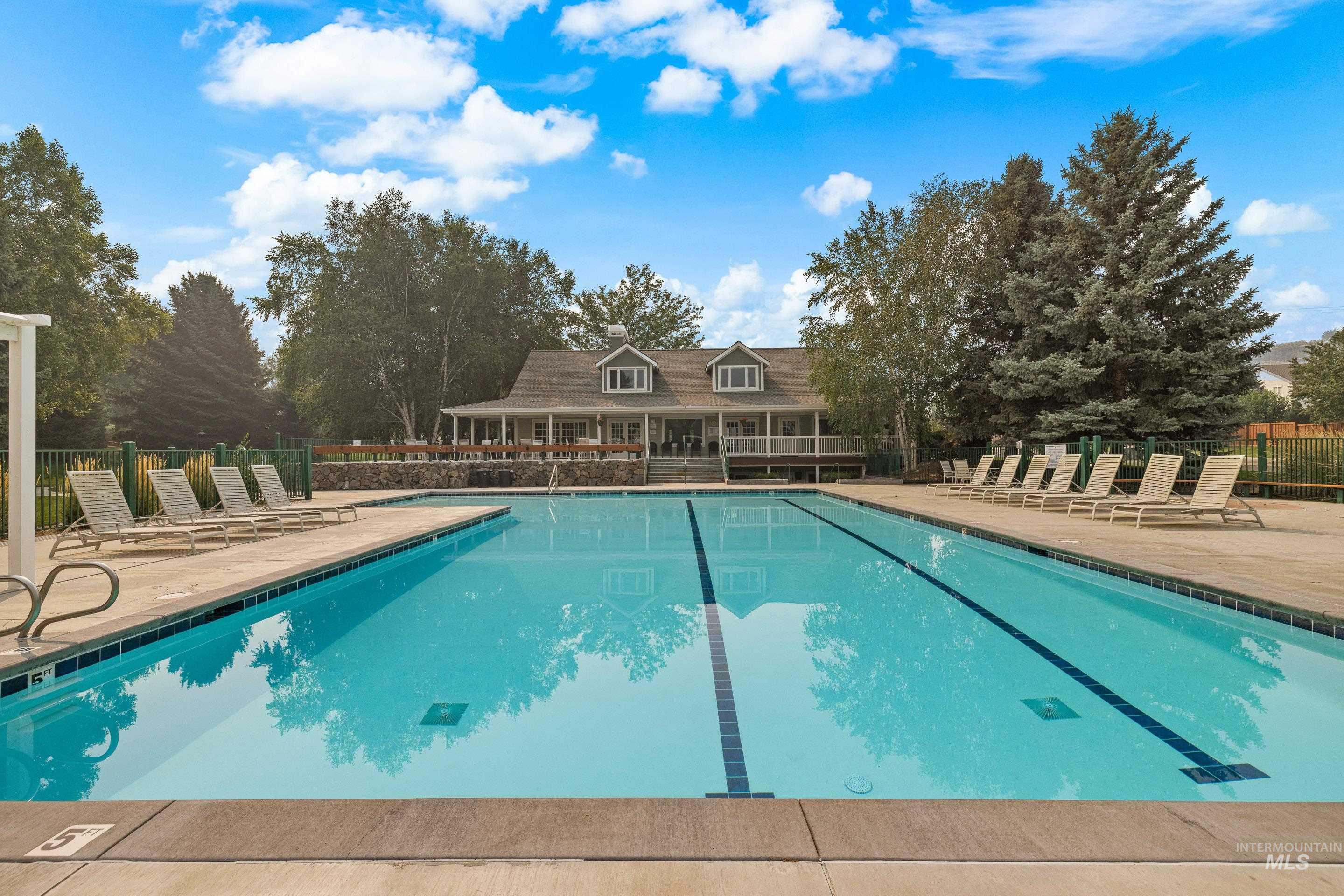 6286 E Gateway Ct, Boise, Idaho 83716, 4 Bedrooms, 3 Bathrooms, Residential For Sale, Price $724,900,MLS 98979431