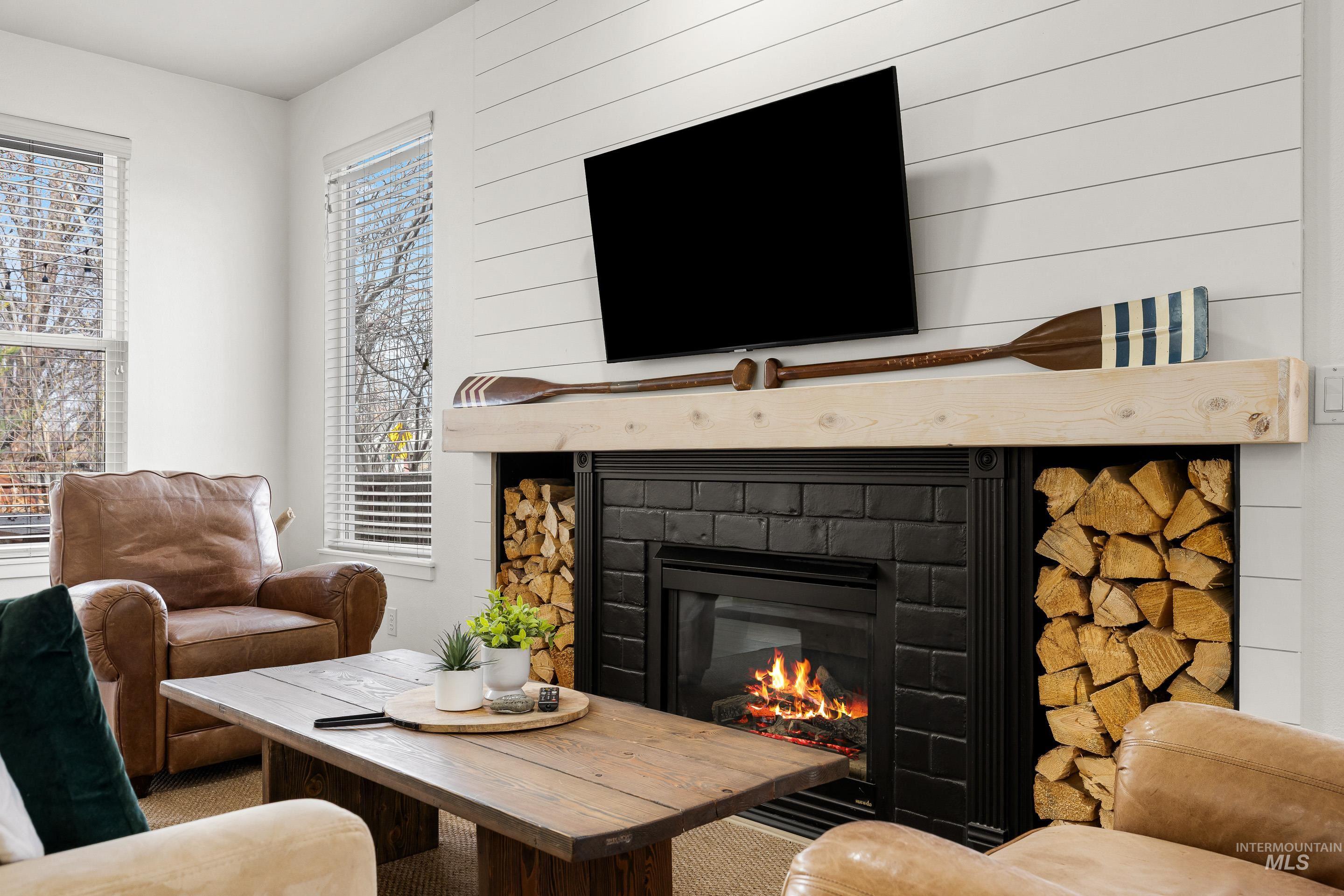 6286 E Gateway Ct, Boise, Idaho 83716, 4 Bedrooms, 3 Bathrooms, Residential For Sale, Price $724,900,MLS 98979431