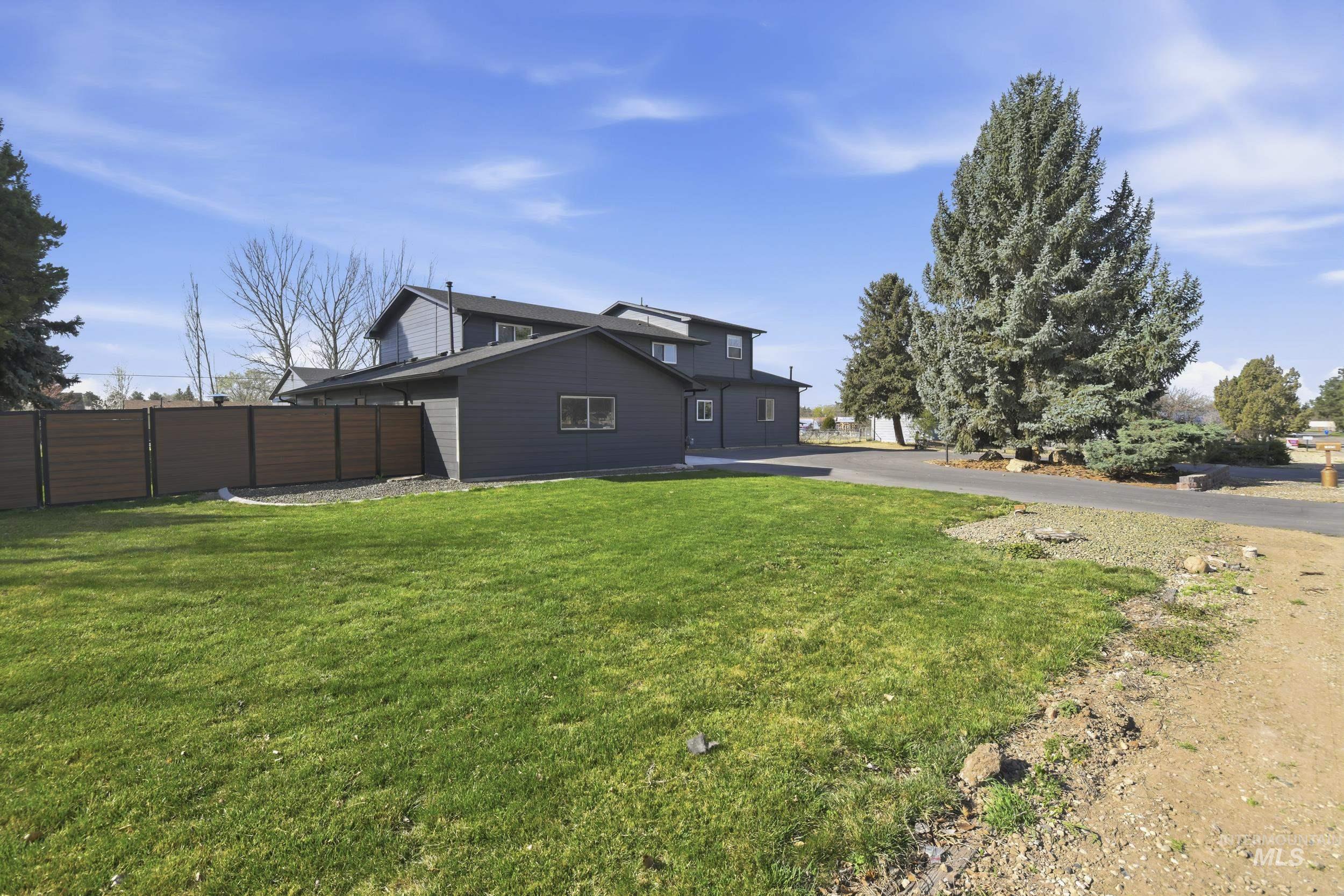 10325 W Roan Meadows Dr, Boise, Idaho 83709, 5 Bedrooms, 4 Bathrooms, Residential For Sale, Price $1,350,000, 98979432