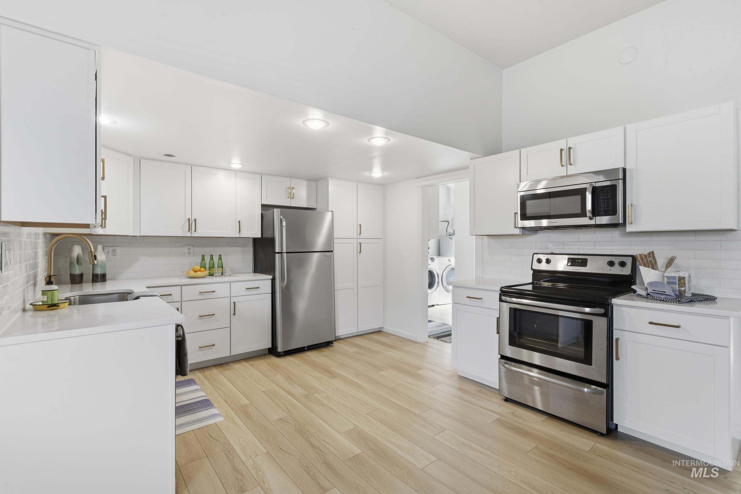 10325 W Roan Meadows Dr, Boise, Idaho 83709, 5 Bedrooms, 4 Bathrooms, Residential For Sale, Price $1,350,000, 98979432