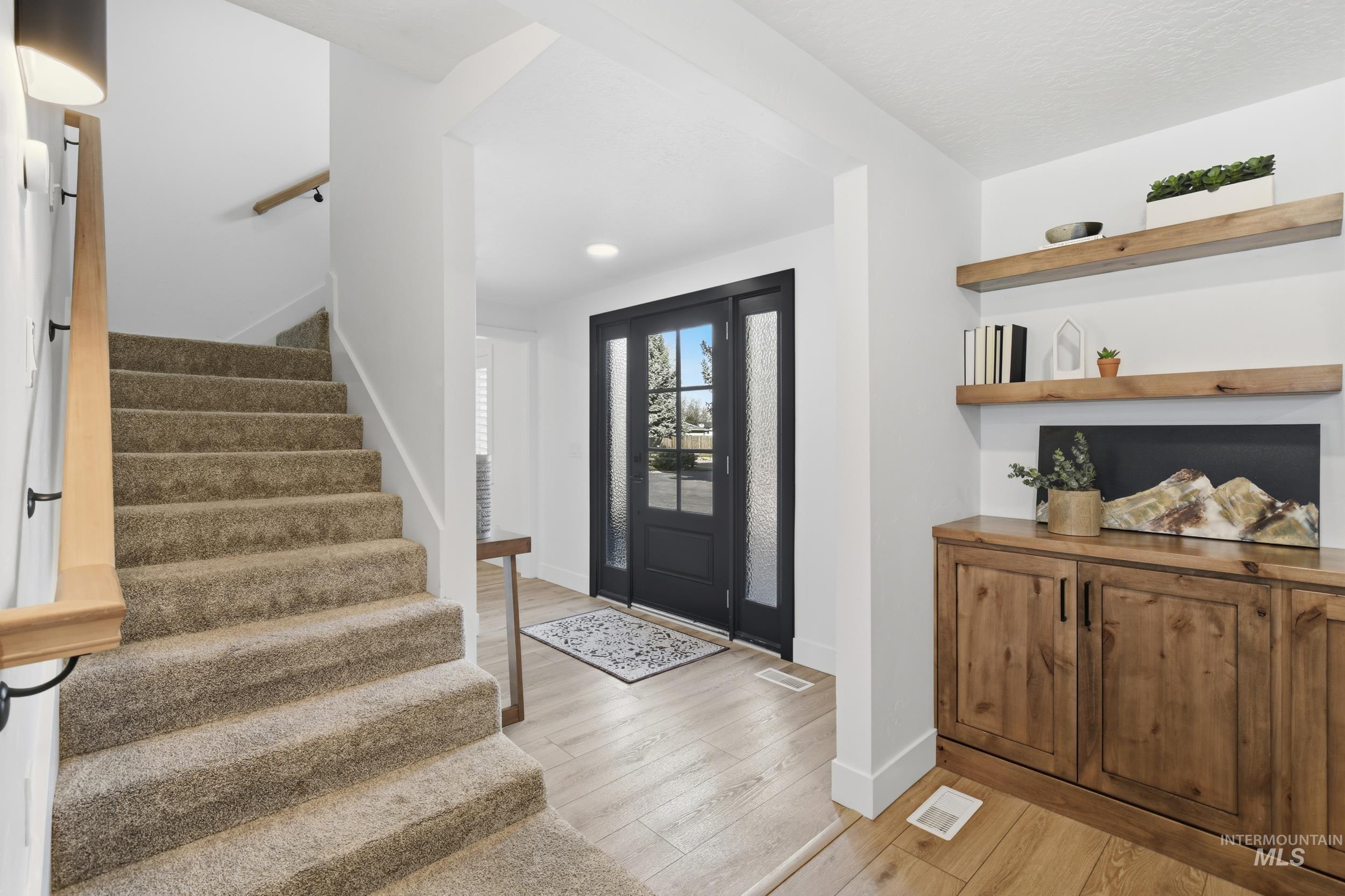 10325 W Roan Meadows Dr, Boise, Idaho 83709, 5 Bedrooms, 4 Bathrooms, Residential For Sale, Price $1,350,000, 98979432