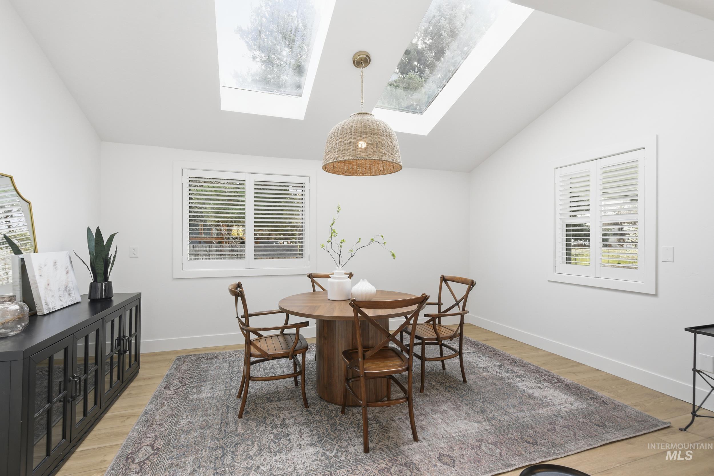 10325 W Roan Meadows Dr, Boise, Idaho 83709, 5 Bedrooms, 4 Bathrooms, Residential For Sale, Price $1,350,000, 98979432