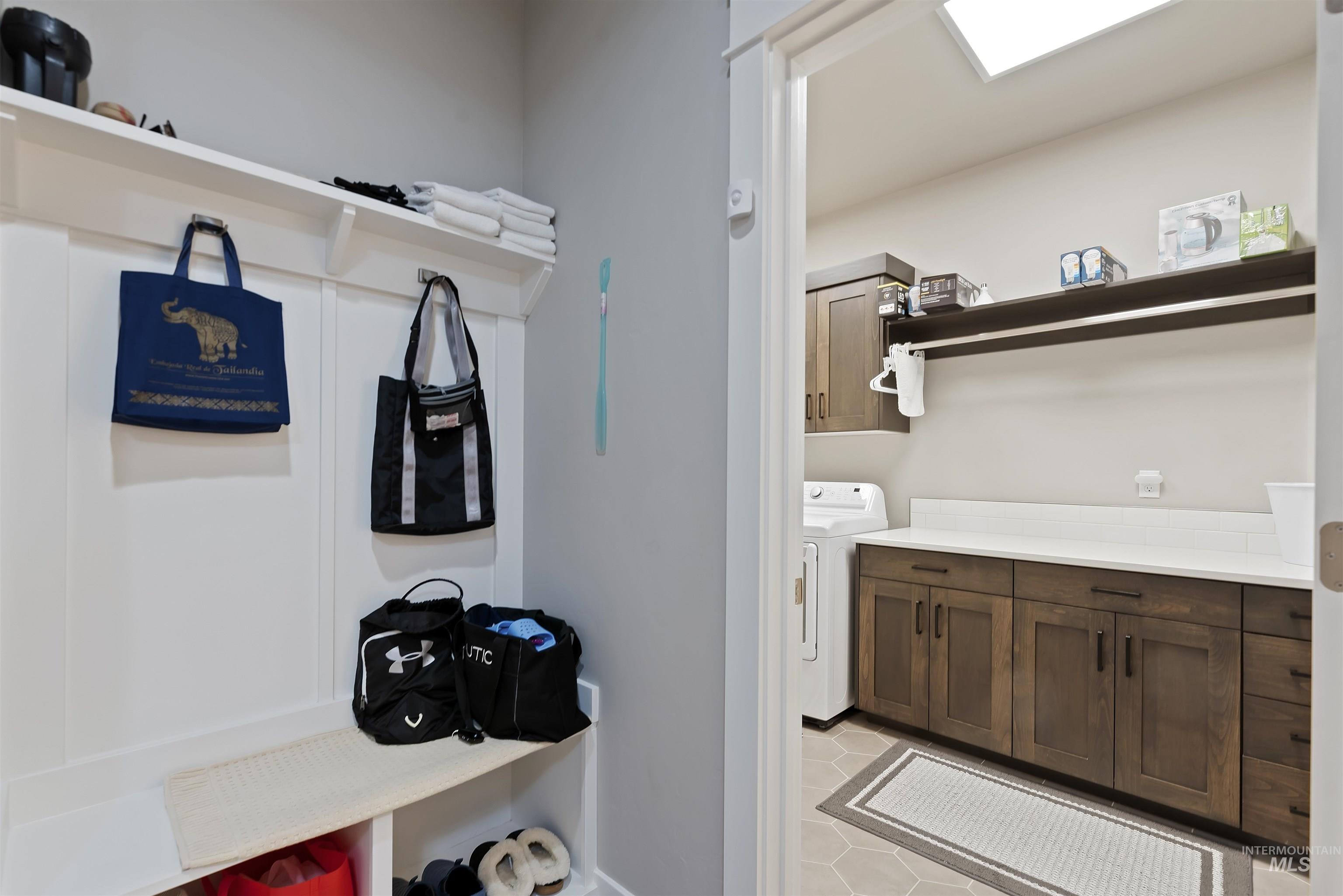 3581 E Kalinga Ln, Meridian, Idaho 83642, 2 Bedrooms, 2.5 Bathrooms, Residential For Sale, Price $675,000,MLS 98979433