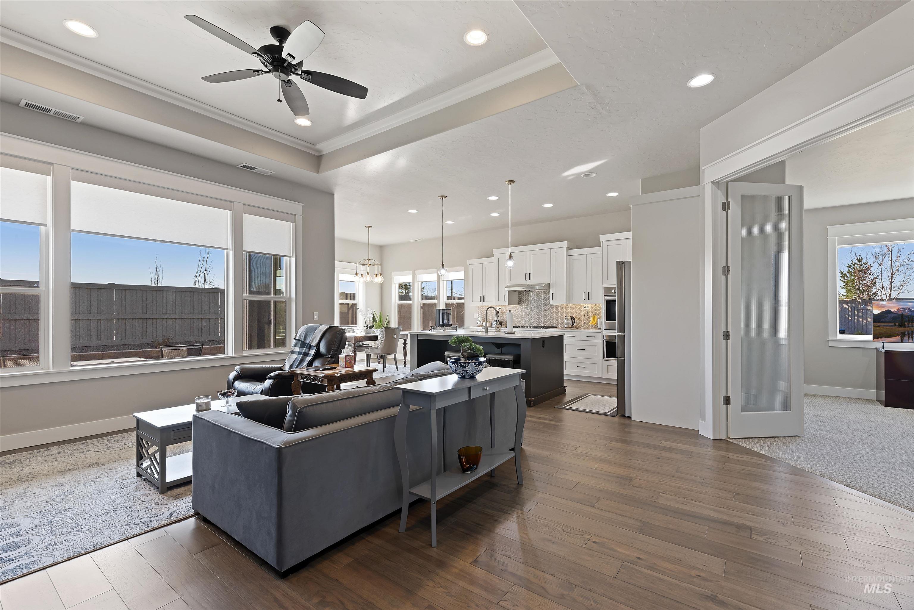 3581 E Kalinga Ln, Meridian, Idaho 83642, 2 Bedrooms, 2.5 Bathrooms, Residential For Sale, Price $675,000,MLS 98979433