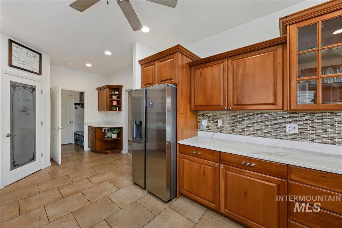 1624 Sunflower Lane, Twin Falls, Idaho 83301, 4 Bedrooms, 3.5 Bathrooms, Residential For Sale, Price $699,000,MLS 98979435