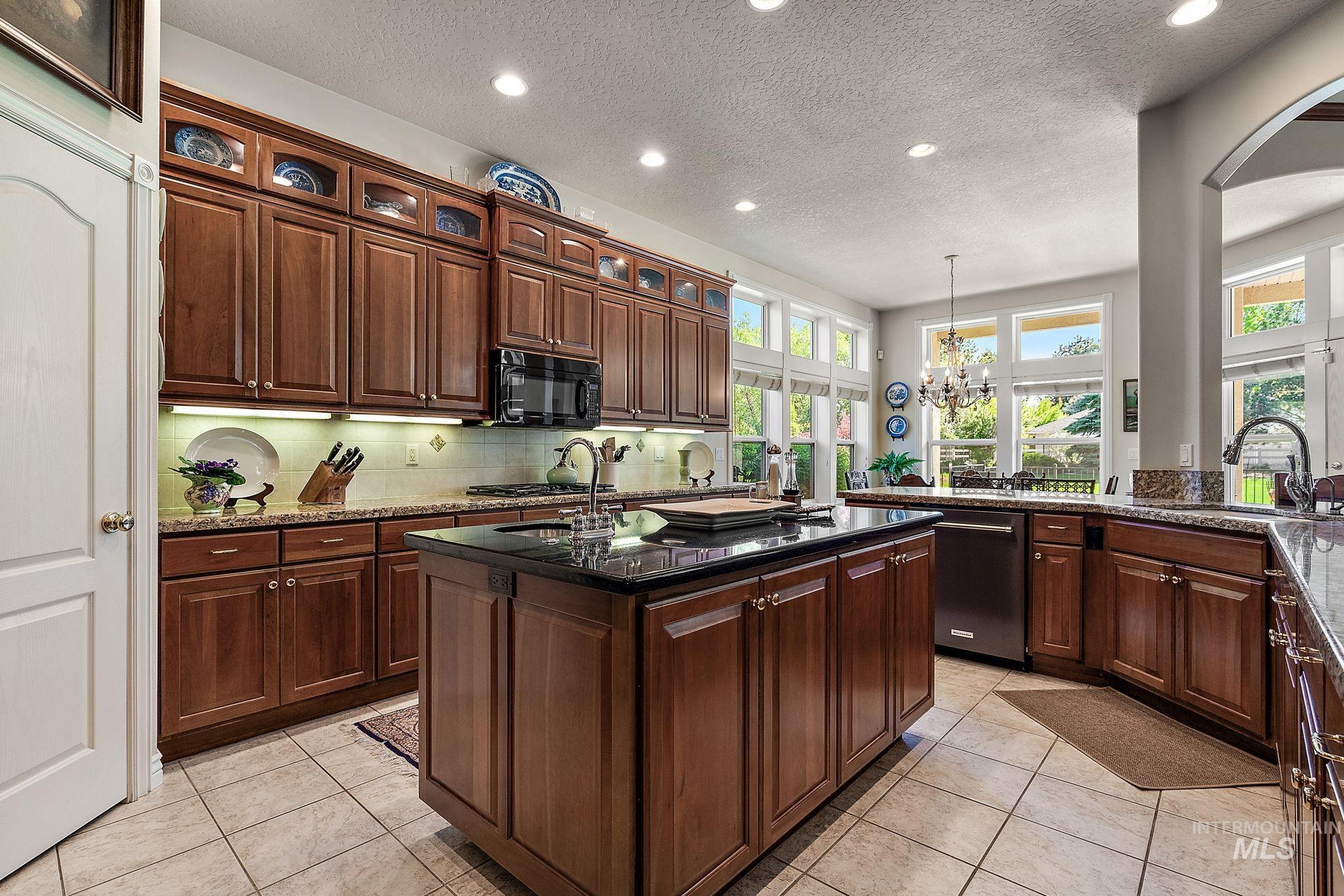 3236 S Kingsbury Way, Eagle, Idaho 83616-6781, 5 Bedrooms, 4 Bathrooms, Residential For Sale, Price $1,875,000, 98979440