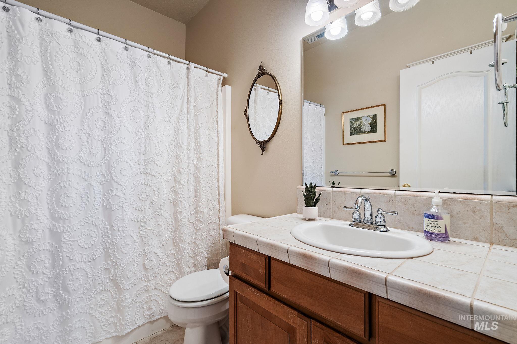 3236 S Kingsbury Way, Eagle, Idaho 83616-6781, 5 Bedrooms, 4 Bathrooms, Residential For Sale, Price $1,875,000, 98979440