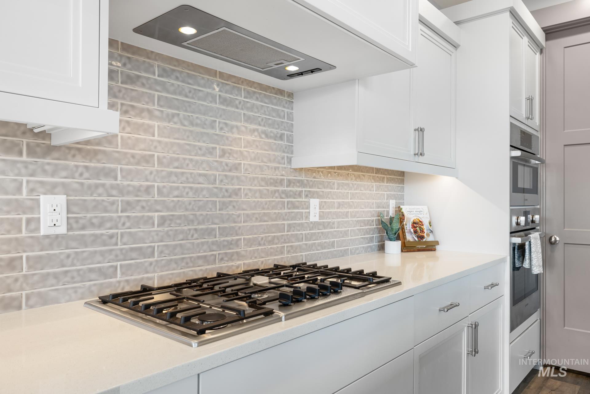 4198 E Wolf Tree St, Boise, Idaho 83716, 3 Bedrooms, 3.5 Bathrooms, Residential For Sale, Price $655,000,MLS 98979441