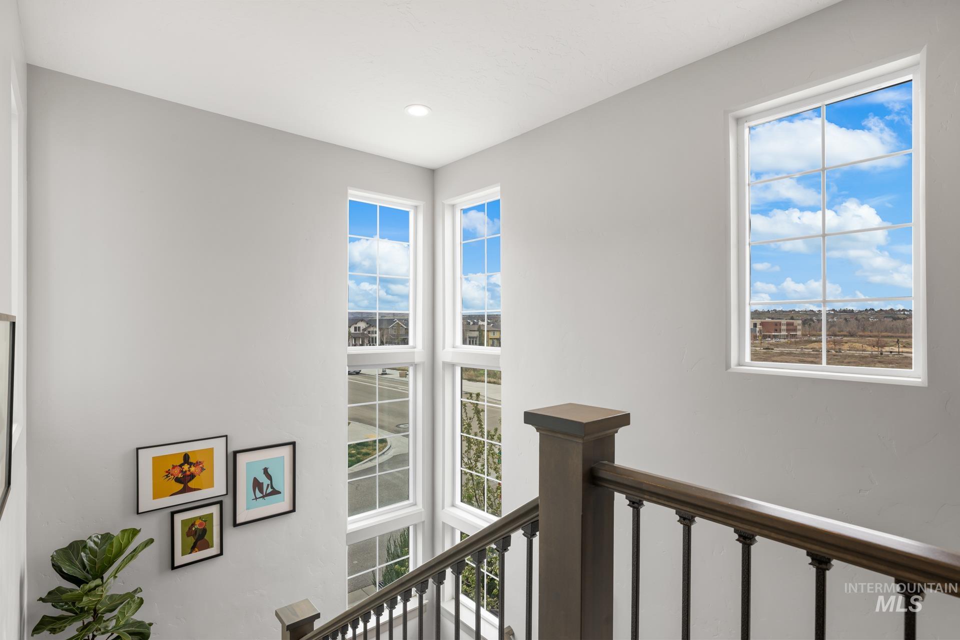 4198 E Wolf Tree St, Boise, Idaho 83716, 3 Bedrooms, 3.5 Bathrooms, Residential For Sale, Price $655,000,MLS 98979441