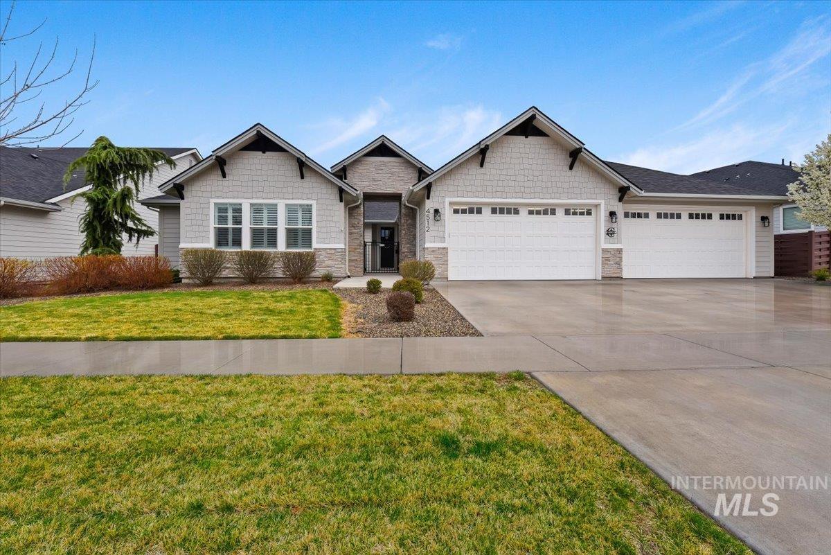 4512 W Star Hollow Court, Meridian, Idaho 83646, 4 Bedrooms, 3.5 Bathrooms, Residential For Sale, Price $1,150,000,MLS 98979442
