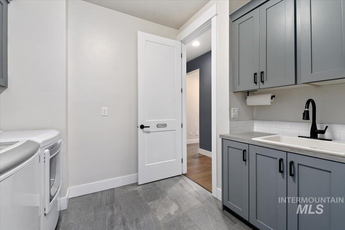 4512 W Star Hollow Court, Meridian, Idaho 83646, 4 Bedrooms, 3.5 Bathrooms, Residential For Sale, Price $1,150,000,MLS 98979442