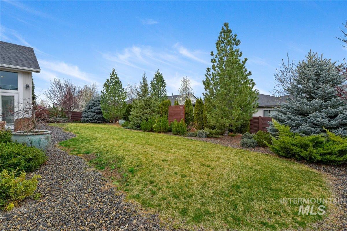 4512 W Star Hollow Court, Meridian, Idaho 83646, 4 Bedrooms, 3.5 Bathrooms, Residential For Sale, Price $1,150,000,MLS 98979442