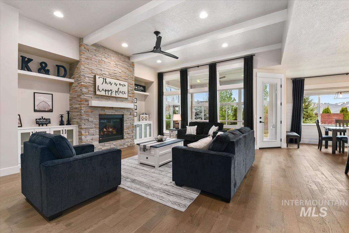 4512 W Star Hollow Court, Meridian, Idaho 83646, 4 Bedrooms, 3.5 Bathrooms, Residential For Sale, Price $1,150,000,MLS 98979442