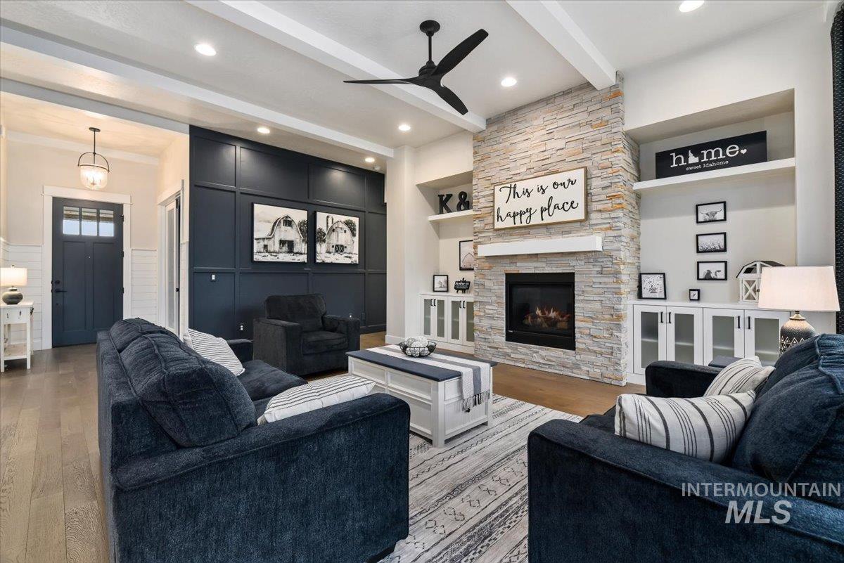 4512 W Star Hollow Court, Meridian, Idaho 83646, 4 Bedrooms, 3.5 Bathrooms, Residential For Sale, Price $1,150,000,MLS 98979442