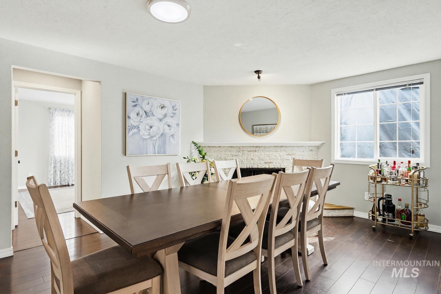 9160 W Austin St, Garden City, Idaho 83714-1508, 4 Bedrooms, 3 Bathrooms, Residential For Sale, Price $465,000,MLS 98979443