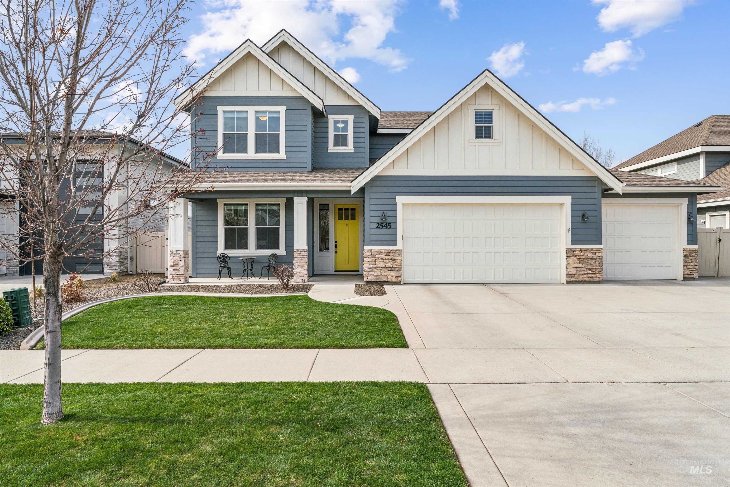 2545 E Taormina Dr, Meridian, Idaho 83642, 5 Bedrooms, 2.5 Bathrooms, Residential For Sale, Price $789,900,MLS 98979445