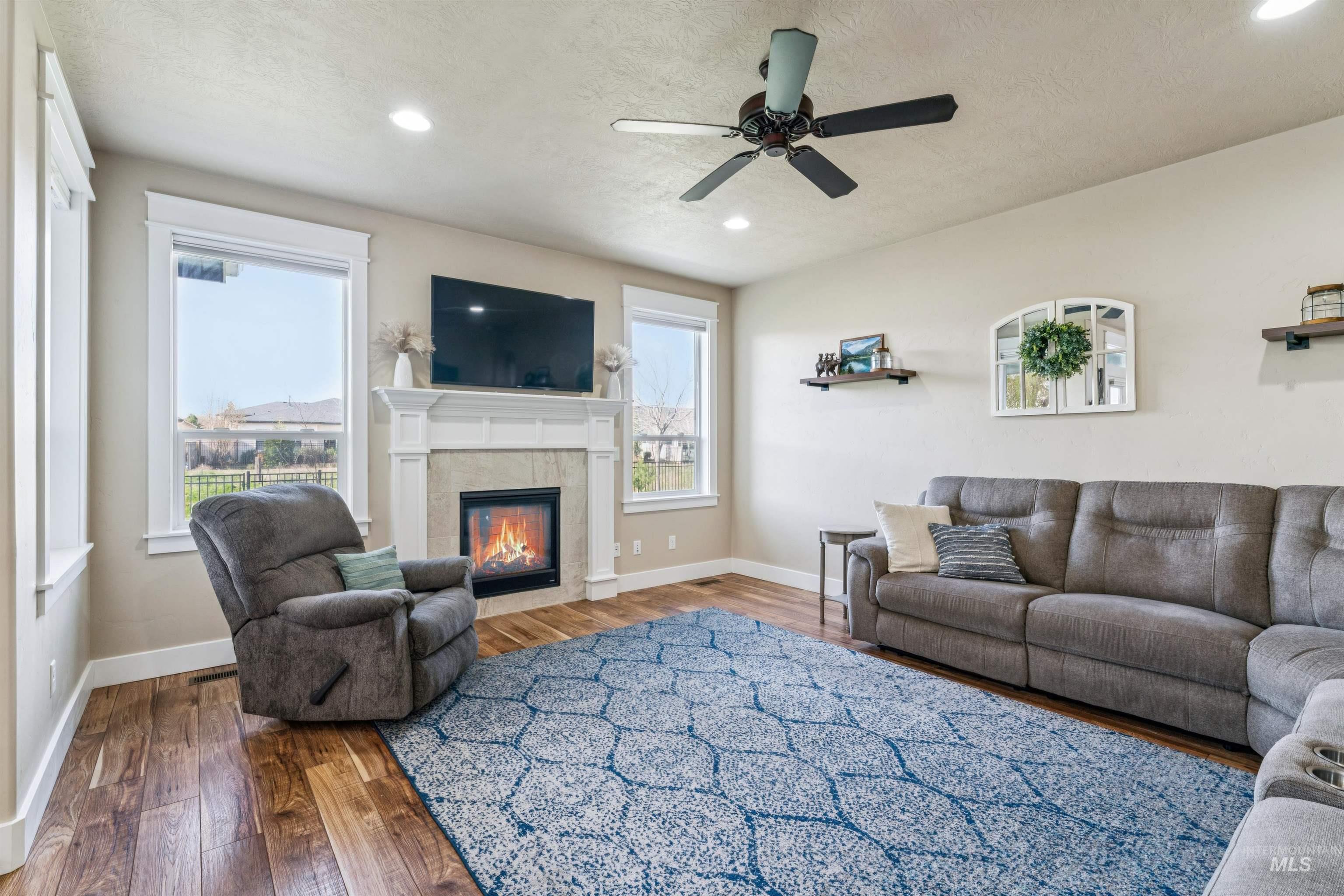 2545 E Taormina Dr, Meridian, Idaho 83642, 5 Bedrooms, 2.5 Bathrooms, Residential For Sale, Price $789,900,MLS 98979445