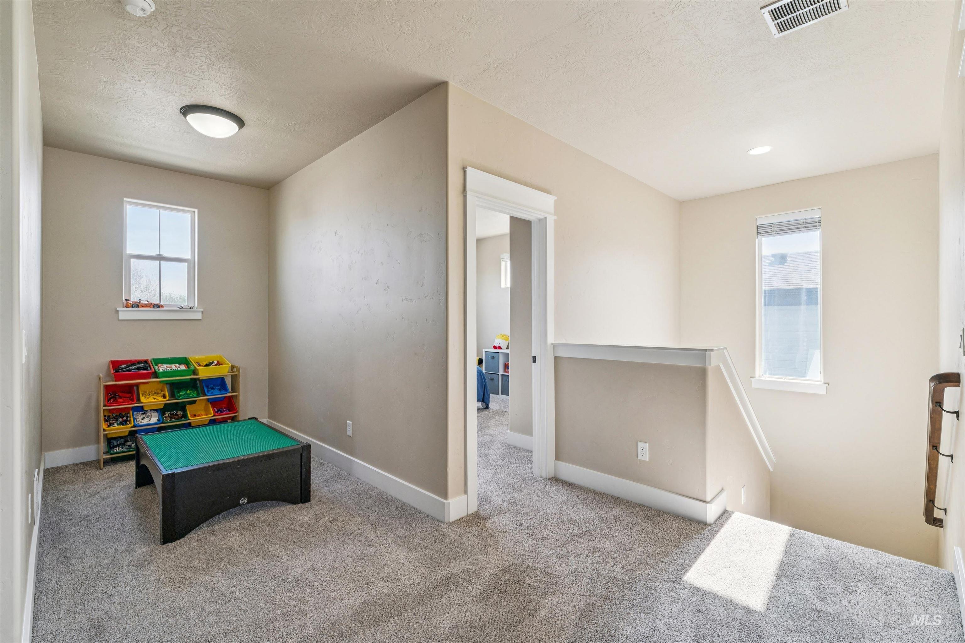 2545 E Taormina Dr, Meridian, Idaho 83642, 5 Bedrooms, 2.5 Bathrooms, Residential For Sale, Price $789,900,MLS 98979445