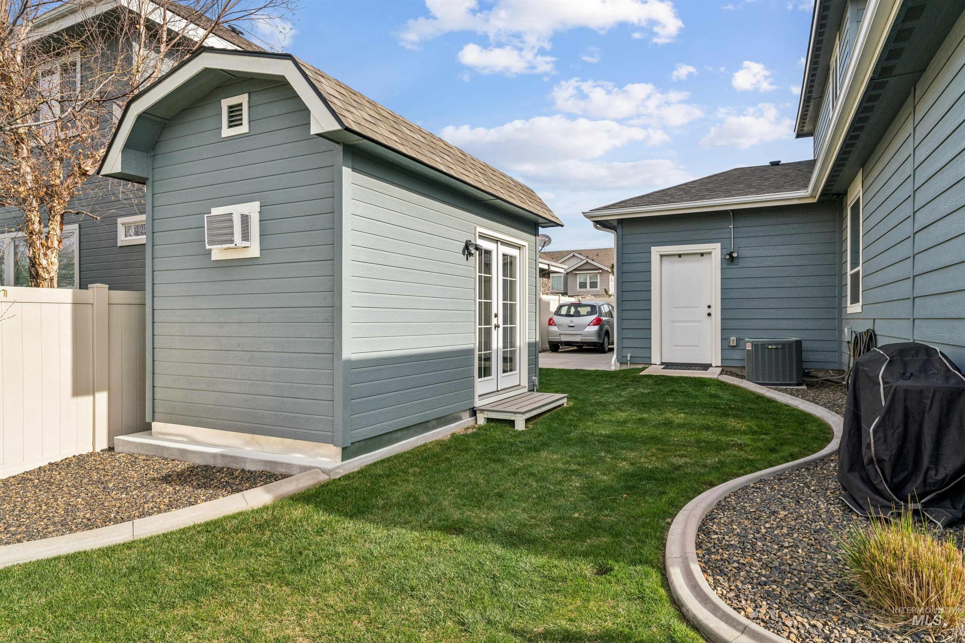 2545 E Taormina Dr, Meridian, Idaho 83642, 5 Bedrooms, 2.5 Bathrooms, Residential For Sale, Price $789,900,MLS 98979445