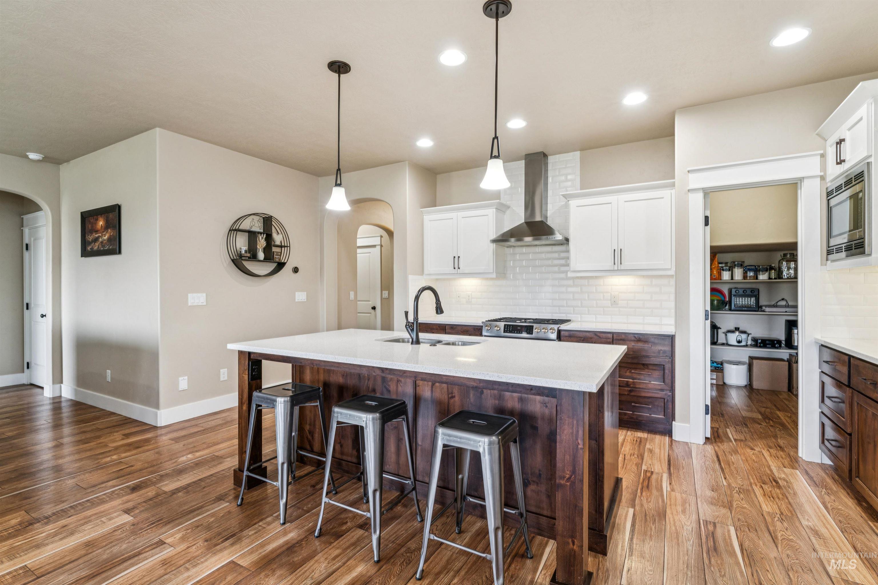 2545 E Taormina Dr, Meridian, Idaho 83642, 5 Bedrooms, 2.5 Bathrooms, Residential For Sale, Price $789,900,MLS 98979445