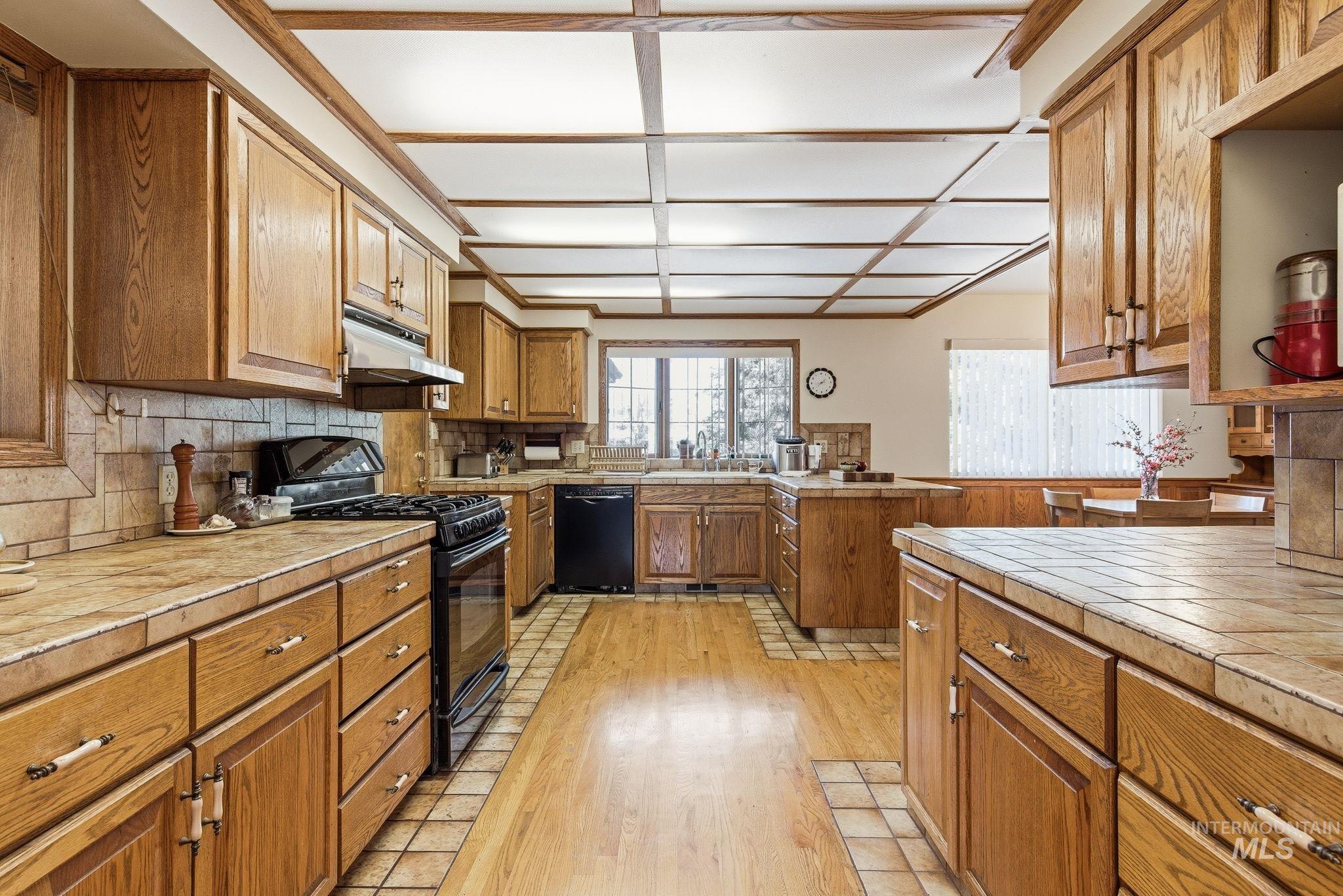 12055 W Mcmillan Rd, Boise, Idaho 83713, 3 Bedrooms, 2 Bathrooms, Residential For Sale, Price $799,000,MLS 98979447