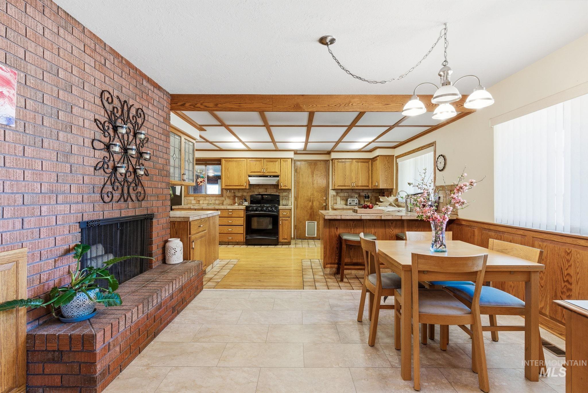 12055 W Mcmillan Rd, Boise, Idaho 83713, 3 Bedrooms, 2 Bathrooms, Residential For Sale, Price $799,000,MLS 98979447