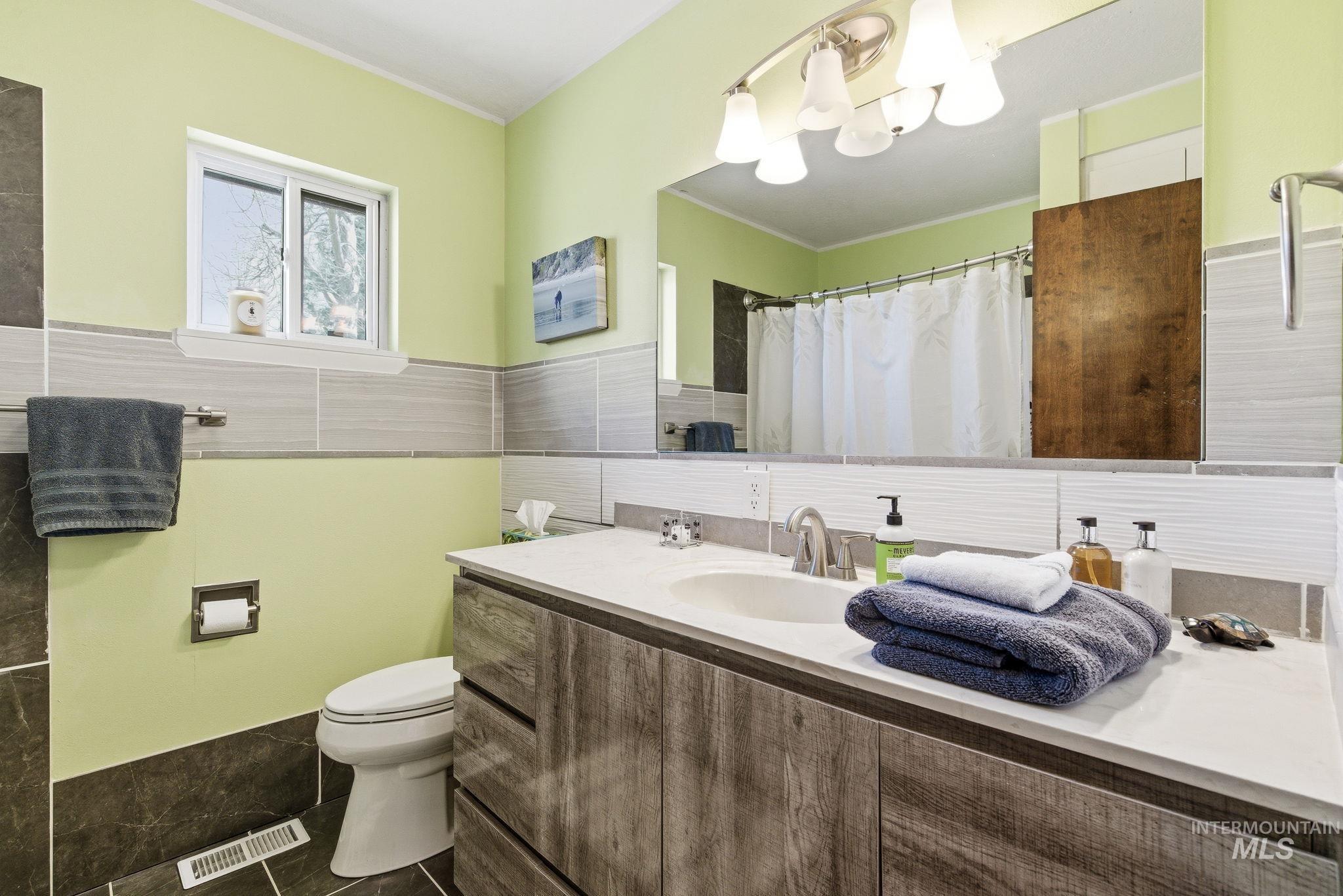 12055 W Mcmillan Rd, Boise, Idaho 83713, 3 Bedrooms, 2 Bathrooms, Residential For Sale, Price $799,000,MLS 98979447