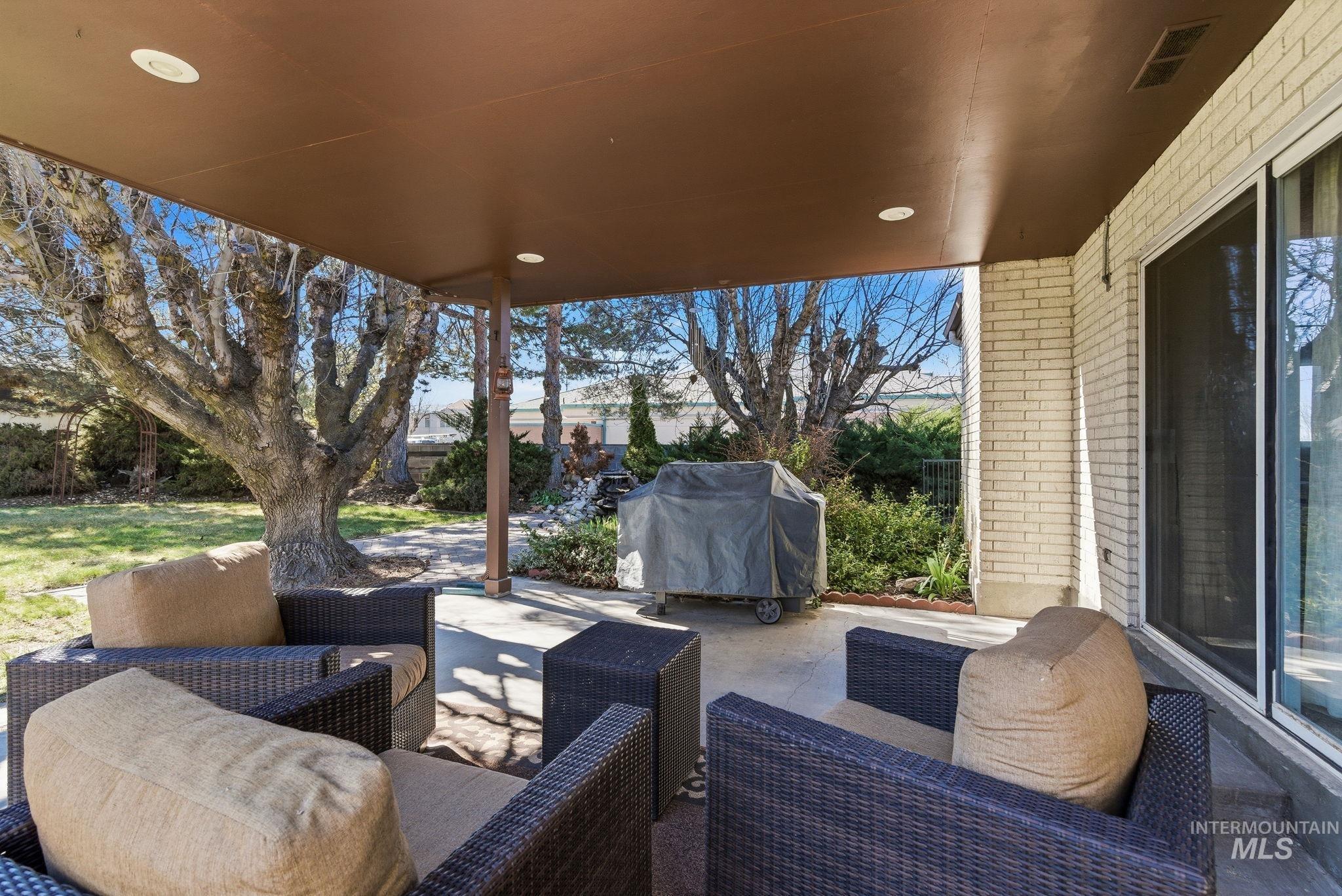 12055 W Mcmillan Rd, Boise, Idaho 83713, 3 Bedrooms, 2 Bathrooms, Residential For Sale, Price $799,000,MLS 98979447