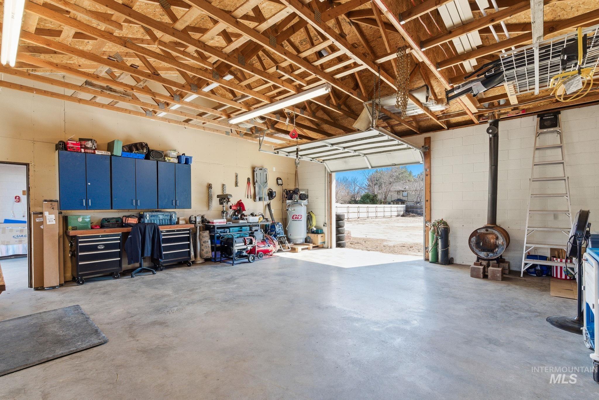 12055 W Mcmillan Rd, Boise, Idaho 83713, 3 Bedrooms, 2 Bathrooms, Residential For Sale, Price $799,000,MLS 98979447