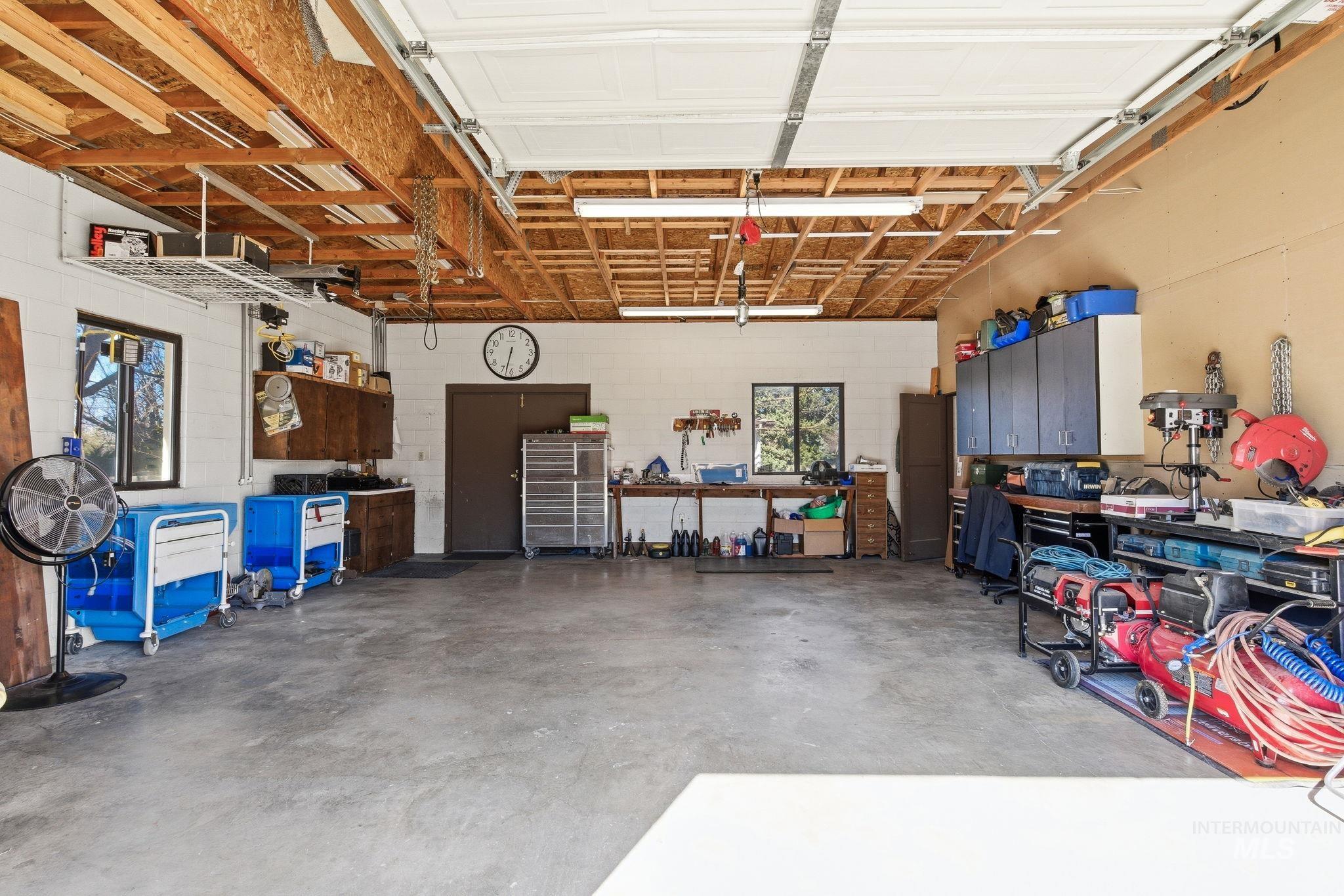 12055 W Mcmillan Rd, Boise, Idaho 83713, 3 Bedrooms, 2 Bathrooms, Residential For Sale, Price $799,000,MLS 98979447