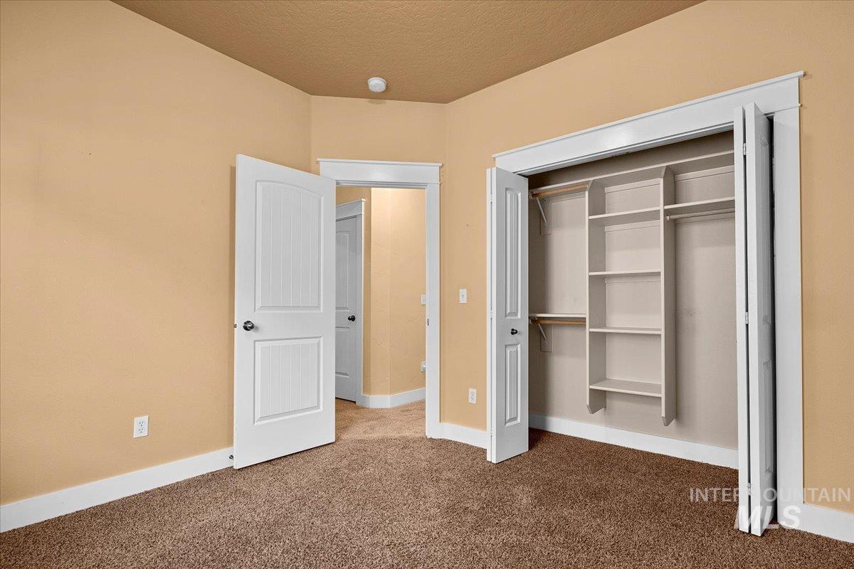 6213 W Geneva St, Boise, Idaho 83703, 3 Bedrooms, 2 Bathrooms, Residential For Sale, Price $450,000,MLS 98979450