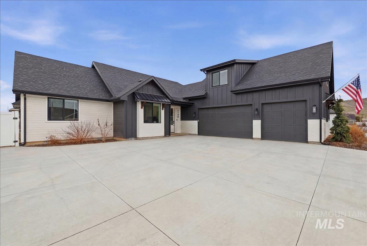 2590 E McIntosh Ct, Emmett, Idaho 83617, 5 Bedrooms, 3 Bathrooms, Residential For Sale, Price $699,900,MLS 98979451