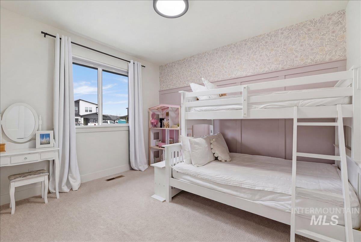 2590 E McIntosh Ct, Emmett, Idaho 83617, 5 Bedrooms, 3 Bathrooms, Residential For Sale, Price $699,900,MLS 98979451