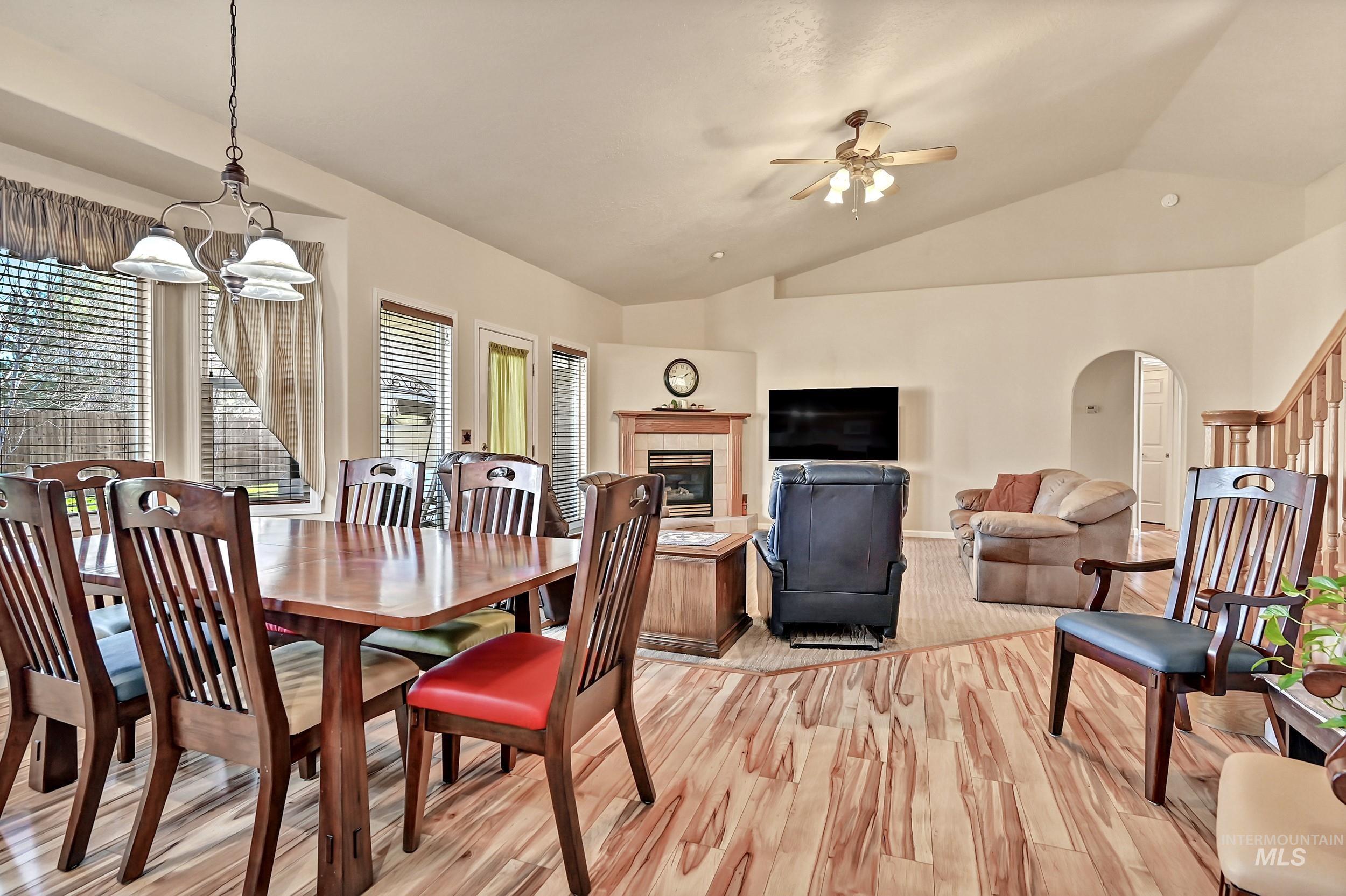 3120 S Gold Bar Ave, Meridian, Idaho 83642, 3 Bedrooms, 2 Bathrooms, Residential For Sale, Price $595,000,MLS 98979453