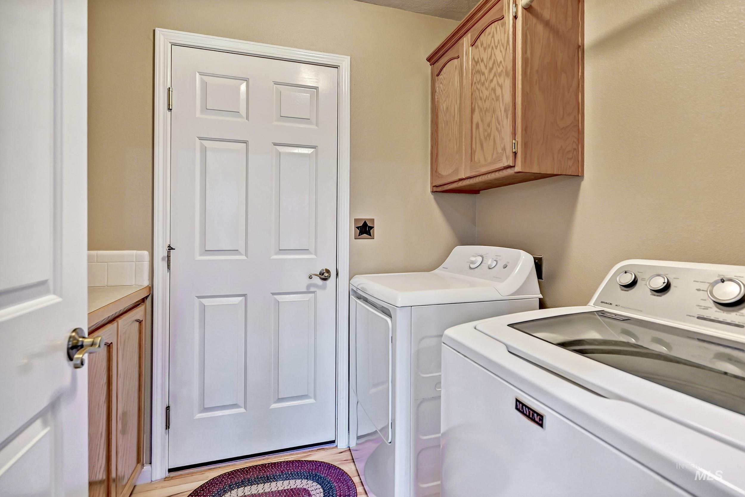 3120 S Gold Bar Ave, Meridian, Idaho 83642, 3 Bedrooms, 2 Bathrooms, Residential For Sale, Price $595,000,MLS 98979453