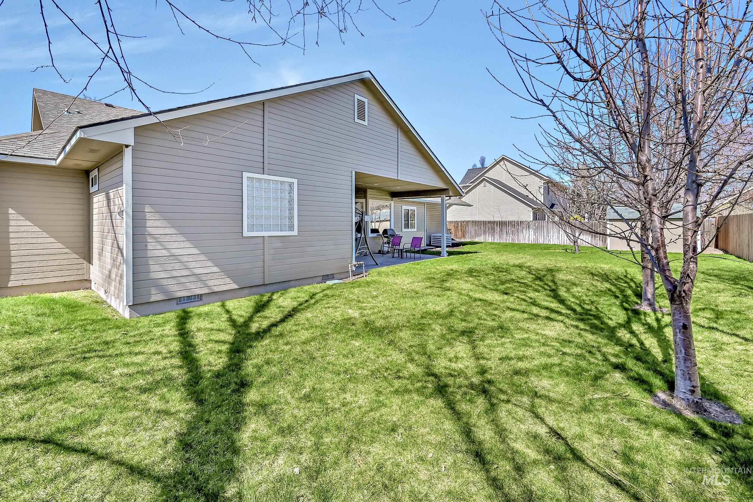 3120 S Gold Bar Ave, Meridian, Idaho 83642, 3 Bedrooms, 2 Bathrooms, Residential For Sale, Price $595,000,MLS 98979453